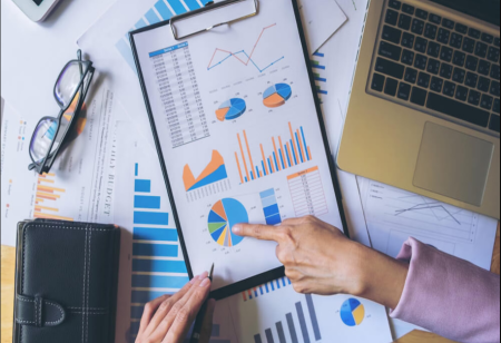 An Analytical Model To Understand Where Power Lies In The Market