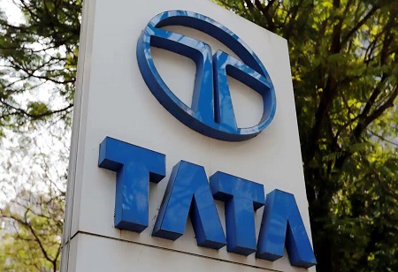 Tata sons deploy HR experts for Air India synergy