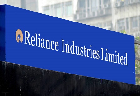 Reliance aims to attain Sintex for Rs 2,800 crore