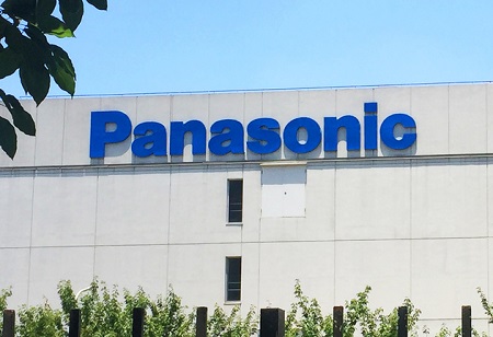 Japanese conglomerate Panasonic to build EV battery plant for Tesla in Kansas